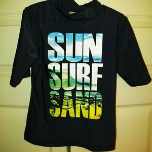 🌞 NWOT Swim Sun Shirt